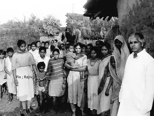 मुख्यमंत्री बनने के बाद पहली बार गाँव गए लालू यादव